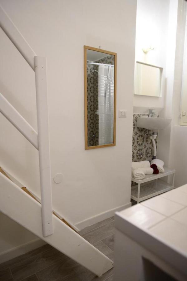 Central Guest House Naples Extérieur photo